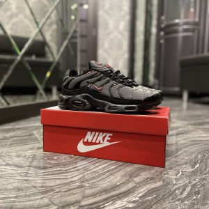 Кроссовки Nike Air Max TN Plus Black Grey