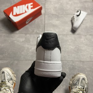 Кроссовки Nike Air Force 1 Low White Black