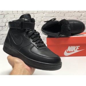 Высокие зимние кроссовки Nike Air Force one